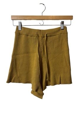 The Lullaby Club Ribbed Knit Shorts - Mustard Yellow s/m
